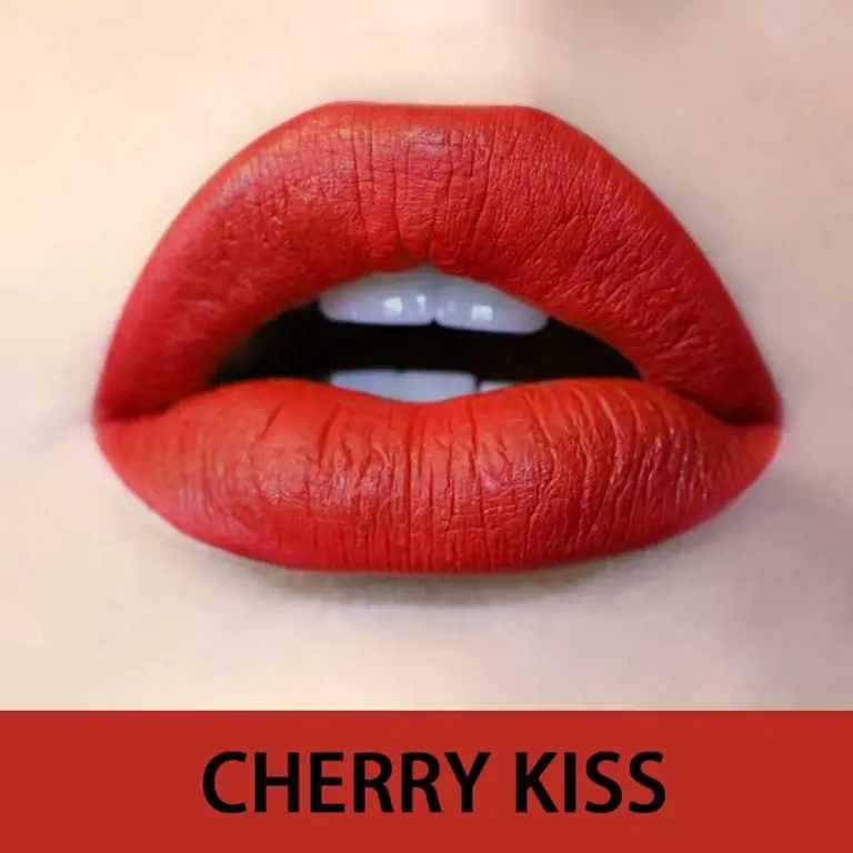 Lois Chloe 8 Hrs Long Lasting Semi Matte Lipstick – Cherry kiss